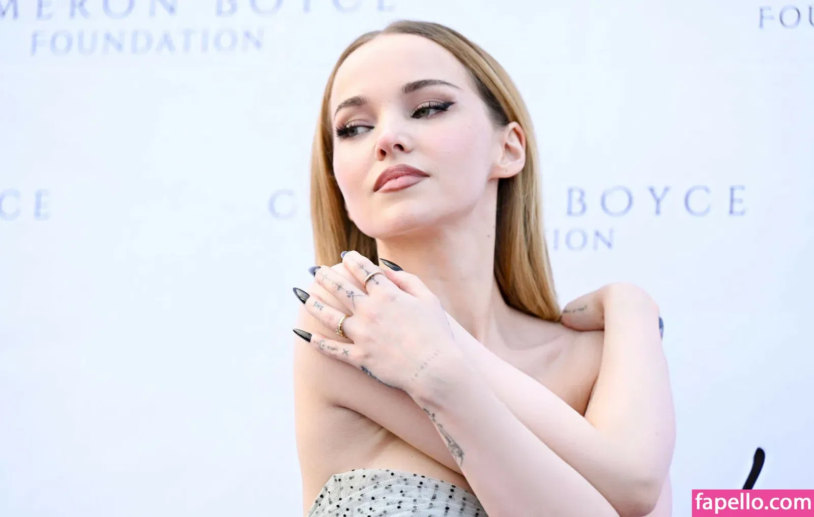 Dove Cameron Onlyfans Photo Gallery 