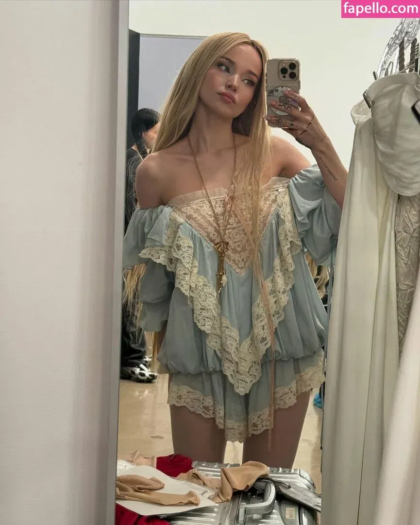Dove Cameron Onlyfans Photo Gallery 