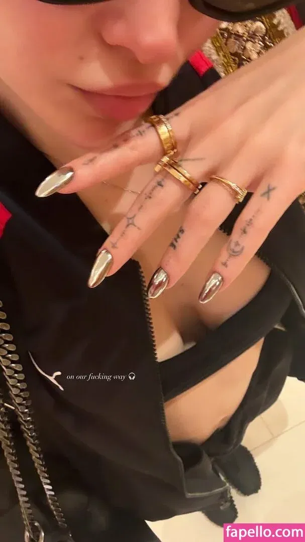 Dove Cameron Onlyfans Photo Gallery 