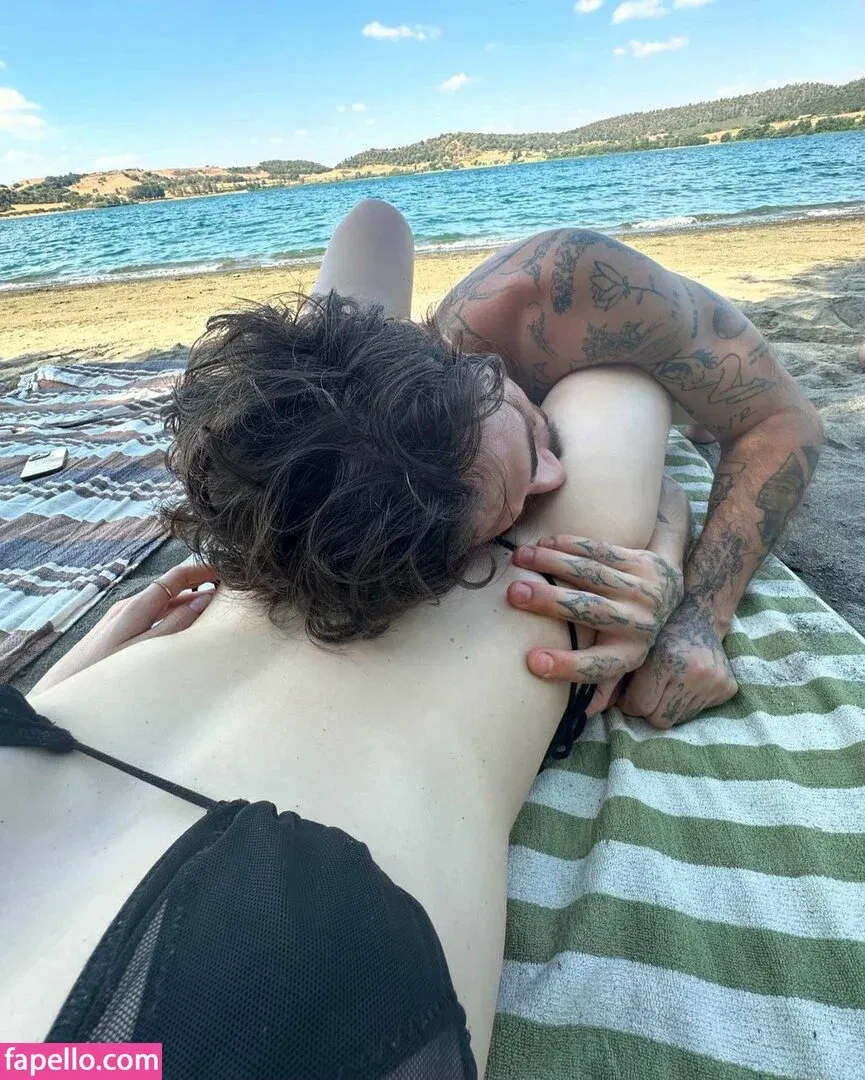 Dove Cameron Onlyfans Photo Gallery 