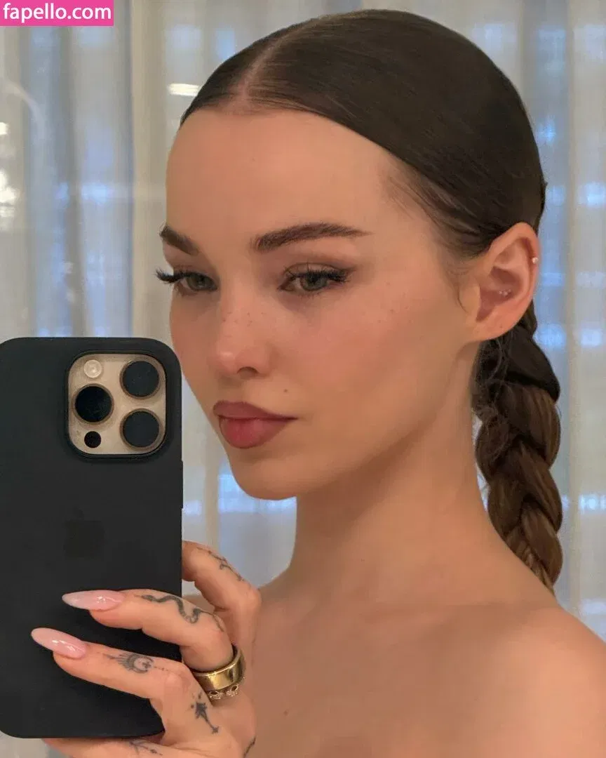 Dove Cameron Onlyfans Photo Gallery 