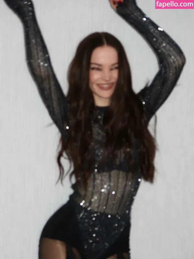 Dove Cameron Onlyfans Photo Gallery 