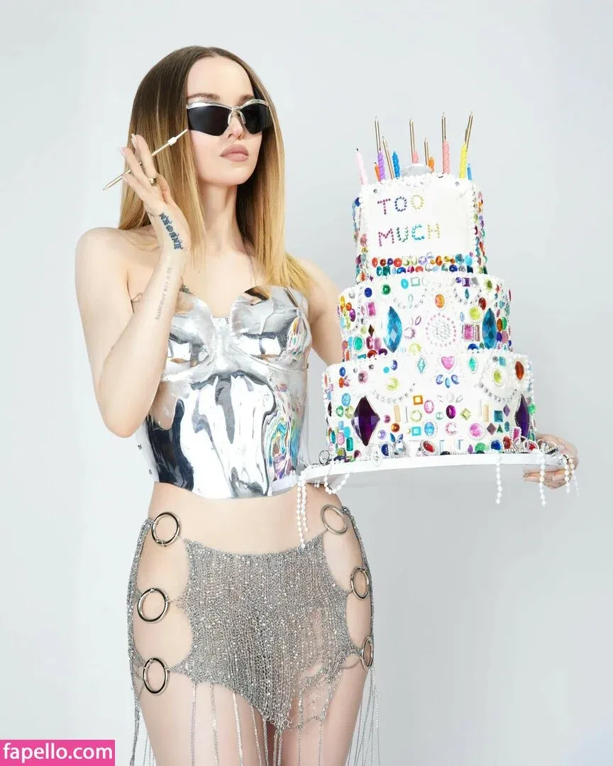 Dove Cameron Onlyfans Photo Gallery 