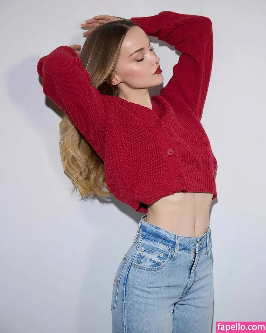 Dove Cameron Onlyfans Photo Gallery 