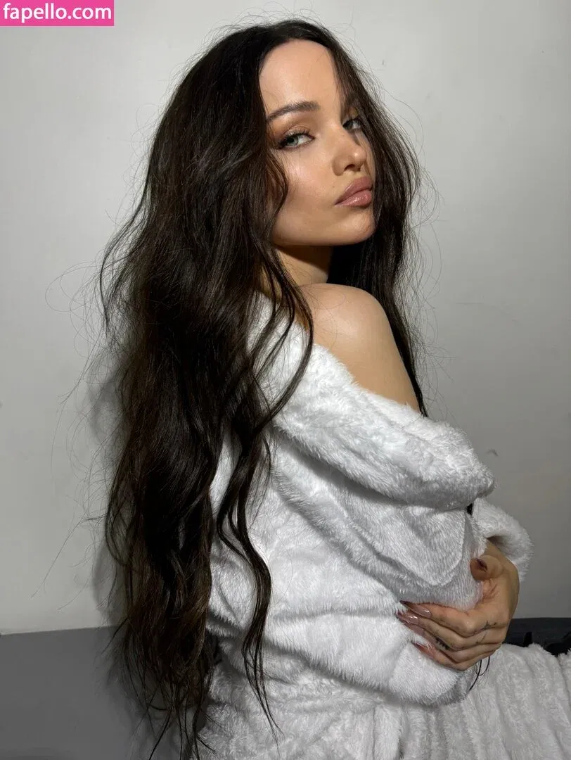 Dove Cameron Onlyfans Photo Gallery 