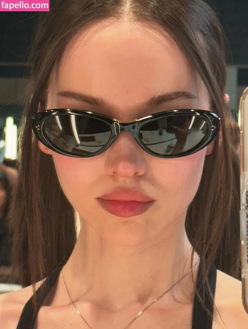 Dove Cameron Onlyfans Photo Gallery 