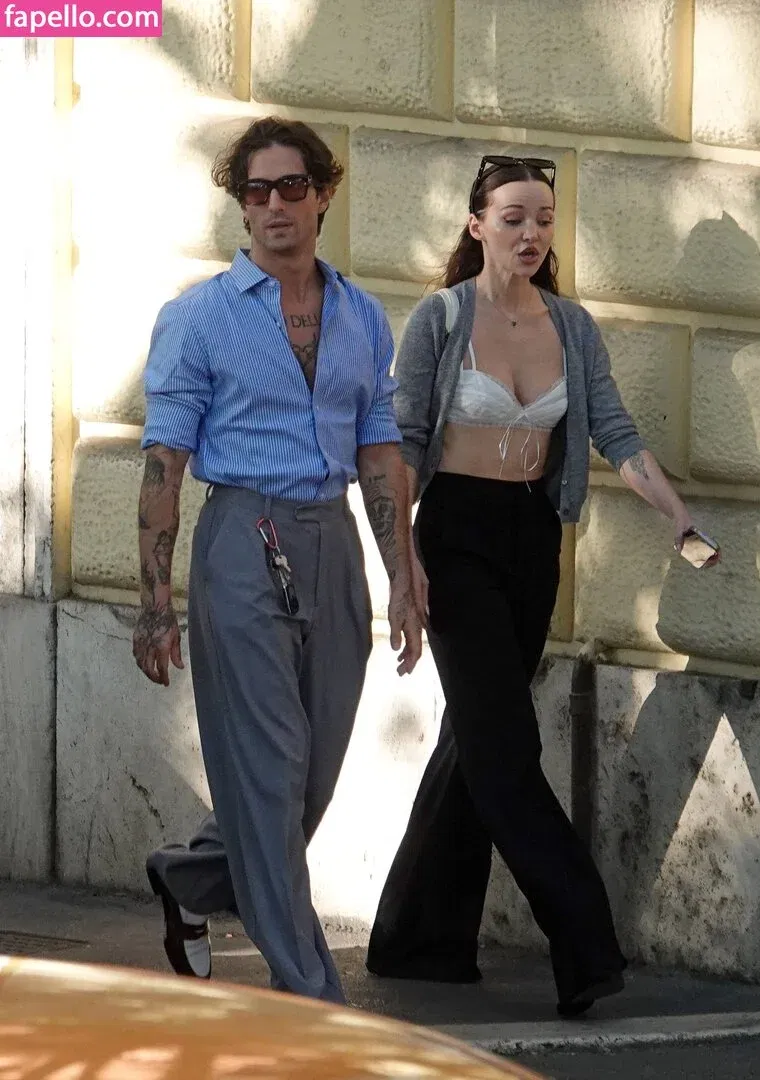 Dove Cameron Onlyfans Photo Gallery 