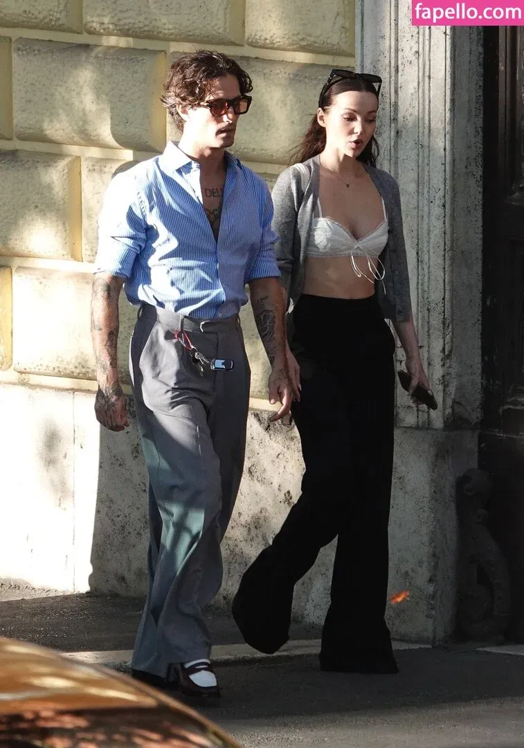 Dove Cameron Onlyfans Photo Gallery 