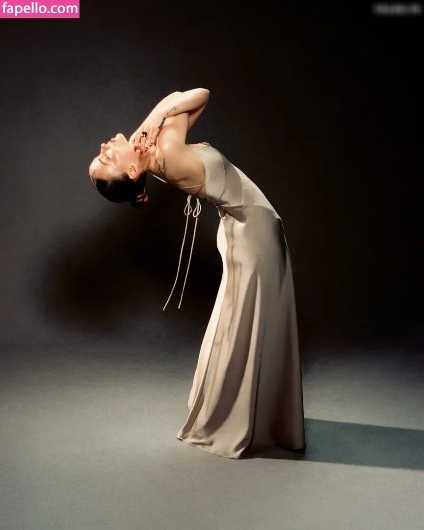 Dove Cameron Onlyfans Photo Gallery 