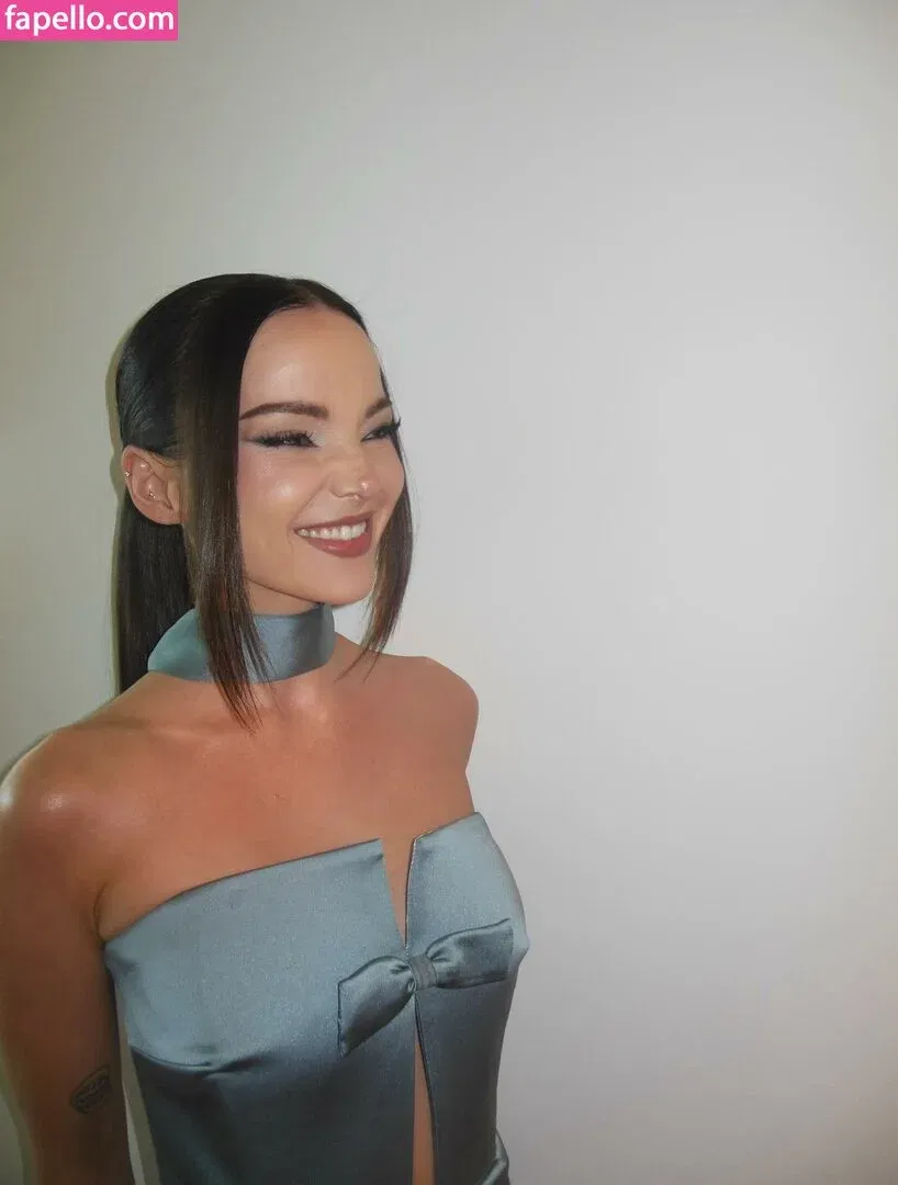 Dove Cameron Onlyfans Photo Gallery 