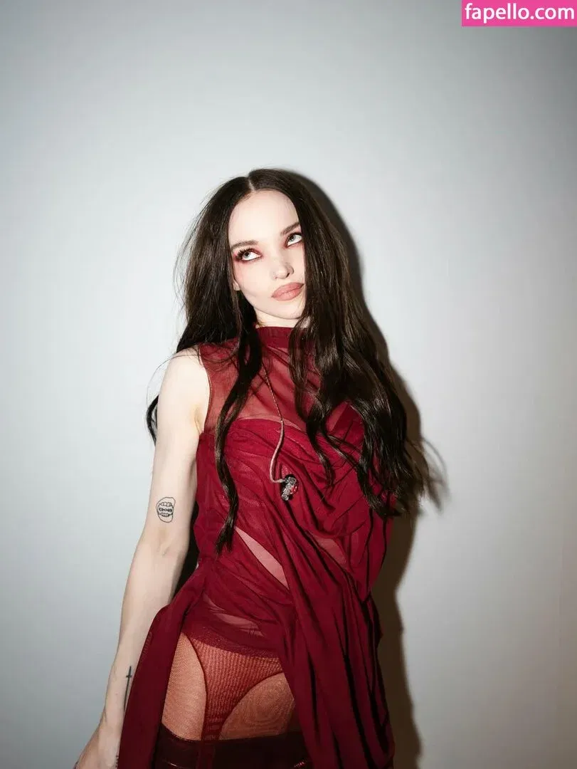 Dove Cameron Onlyfans Photo Gallery 