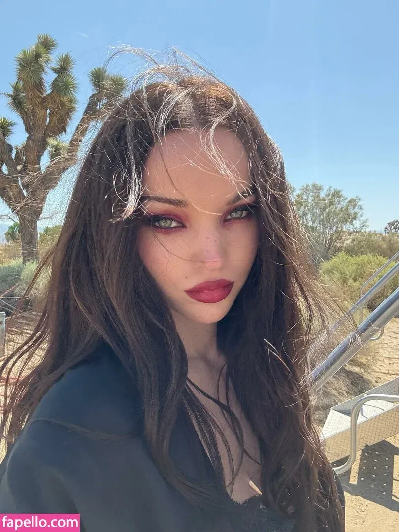Dove Cameron Onlyfans Photo Gallery 