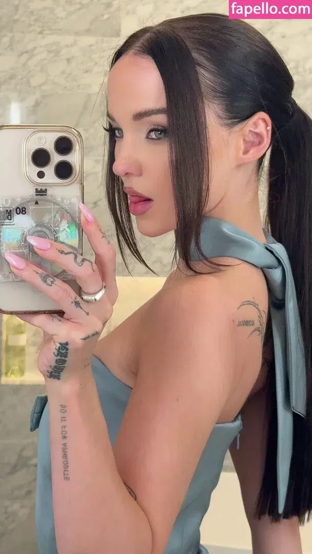 Dove Cameron Onlyfans Photo Gallery 