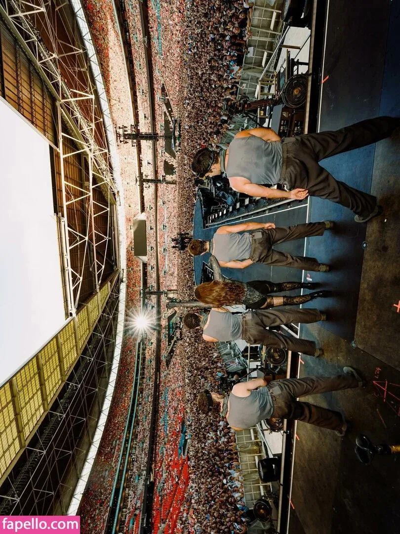 Dove Cameron Onlyfans Photo Gallery 