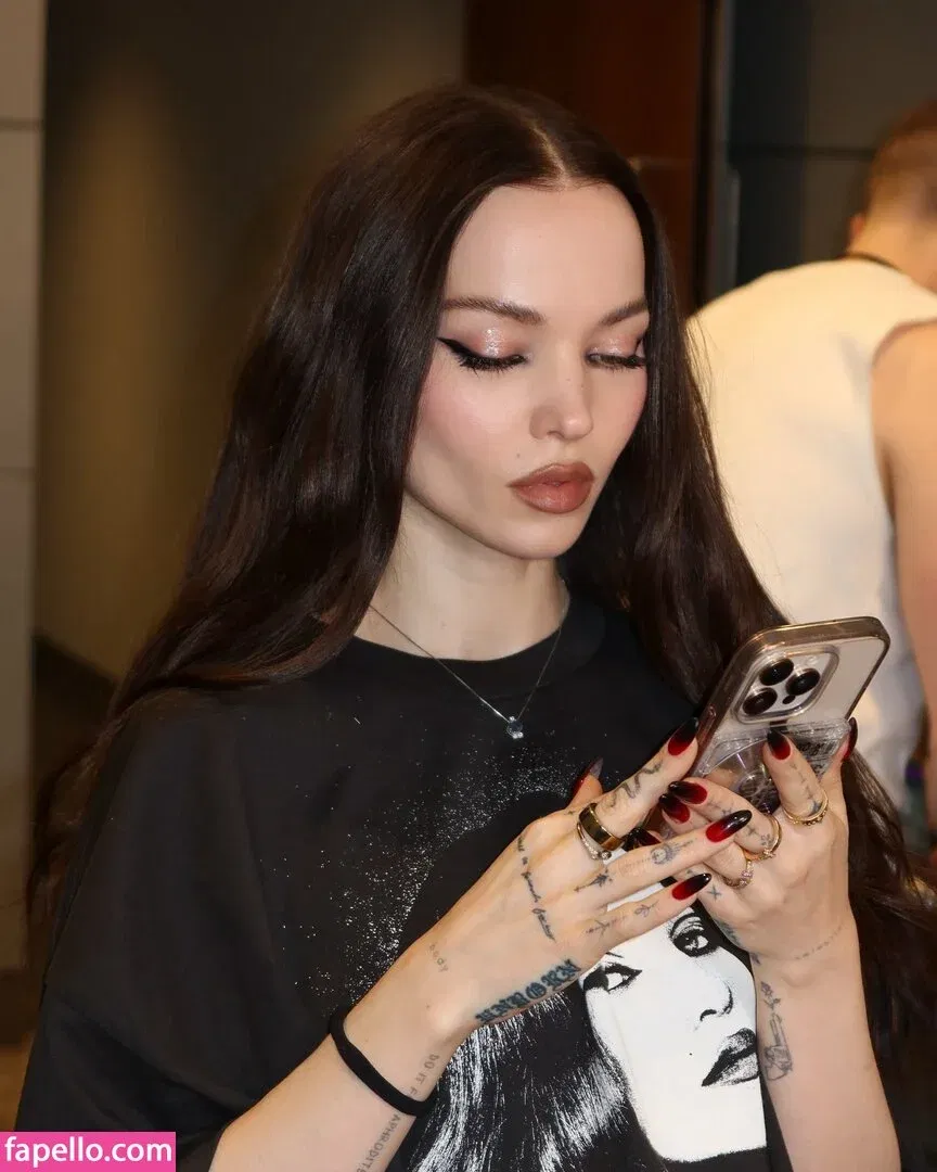 Dove Cameron Onlyfans Photo Gallery 