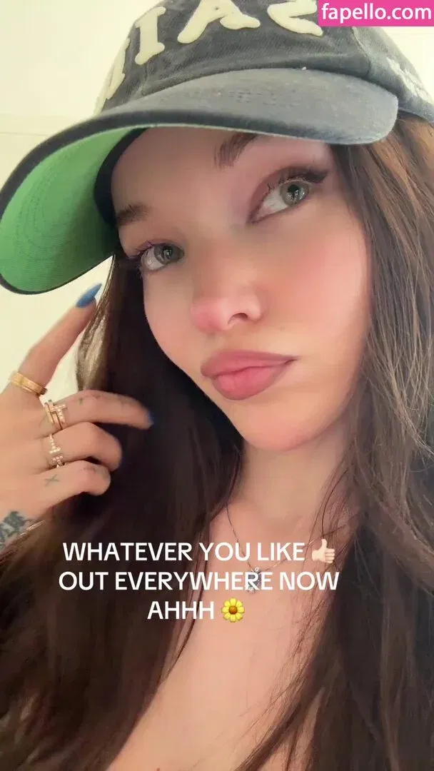 Dove Cameron Onlyfans Photo Gallery 