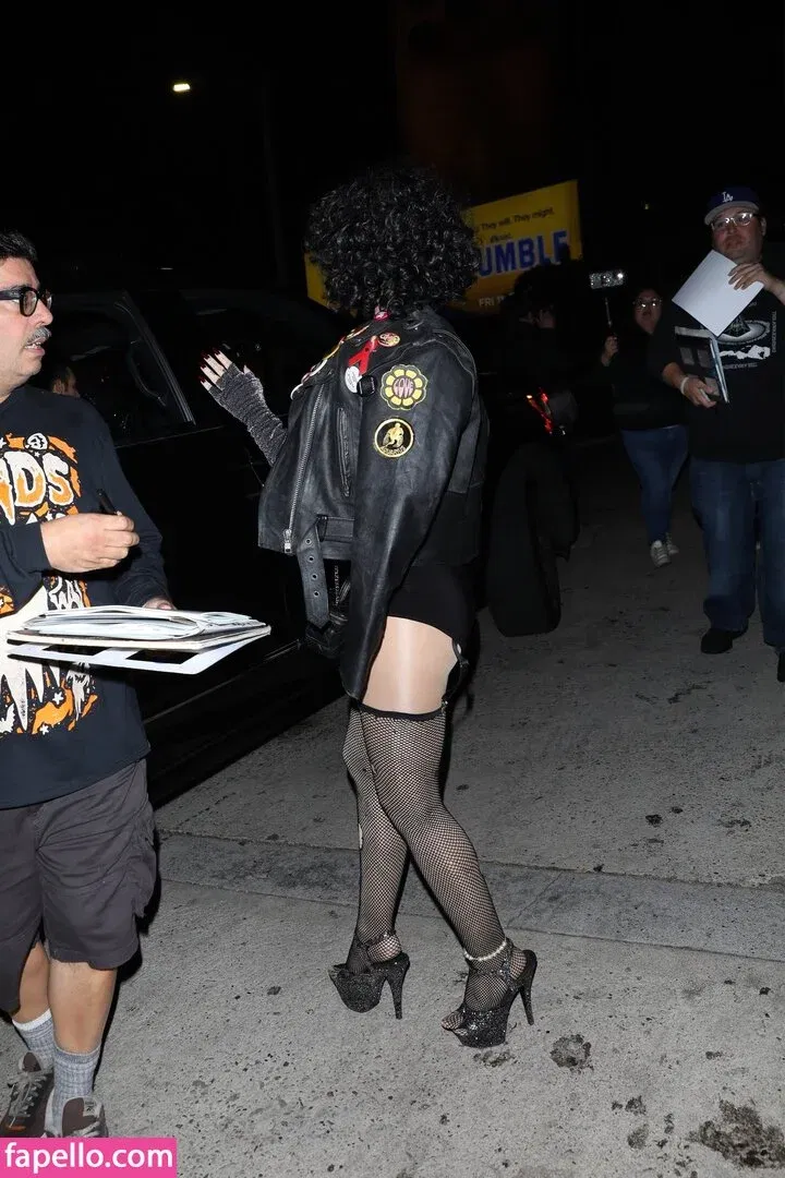 Dove Cameron Onlyfans Photo Gallery 