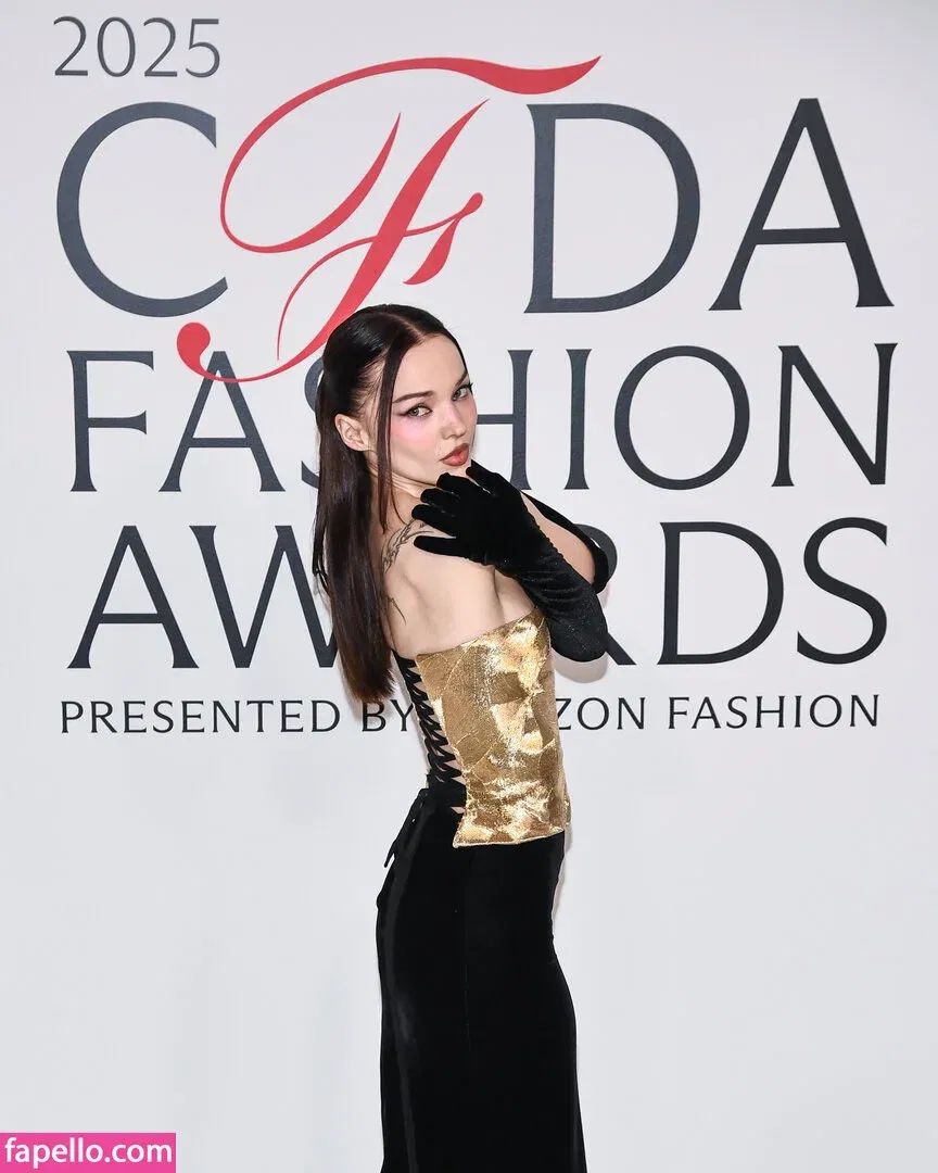 Dove Cameron Onlyfans Photo Gallery 