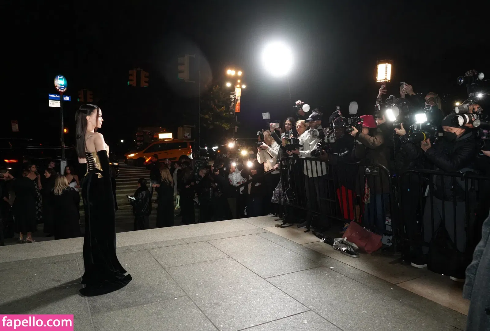 Dove Cameron Onlyfans Photo Gallery 