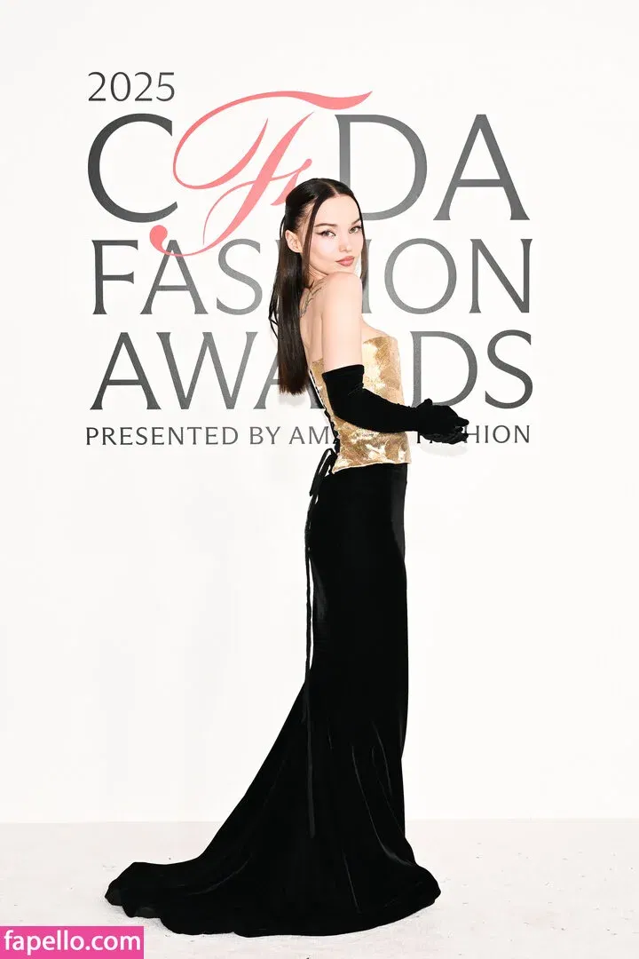 Dove Cameron Onlyfans Photo Gallery 