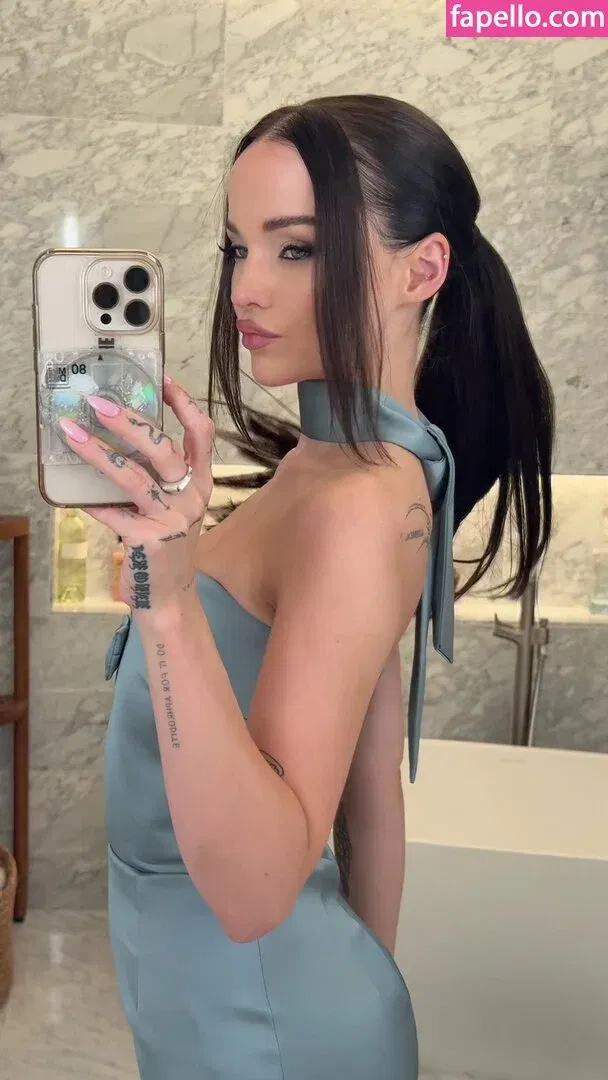 Dove Cameron Onlyfans Photo Gallery 