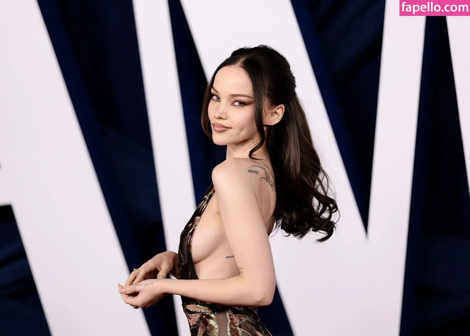 Dove Cameron Onlyfans Photo Gallery 