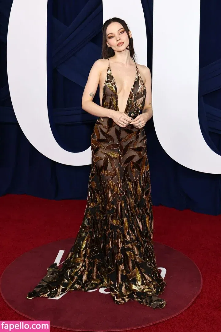 Dove Cameron Onlyfans Photo Gallery 