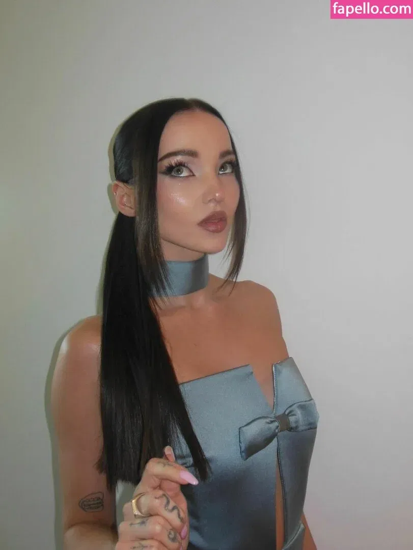 Dove Cameron Onlyfans Photo Gallery 