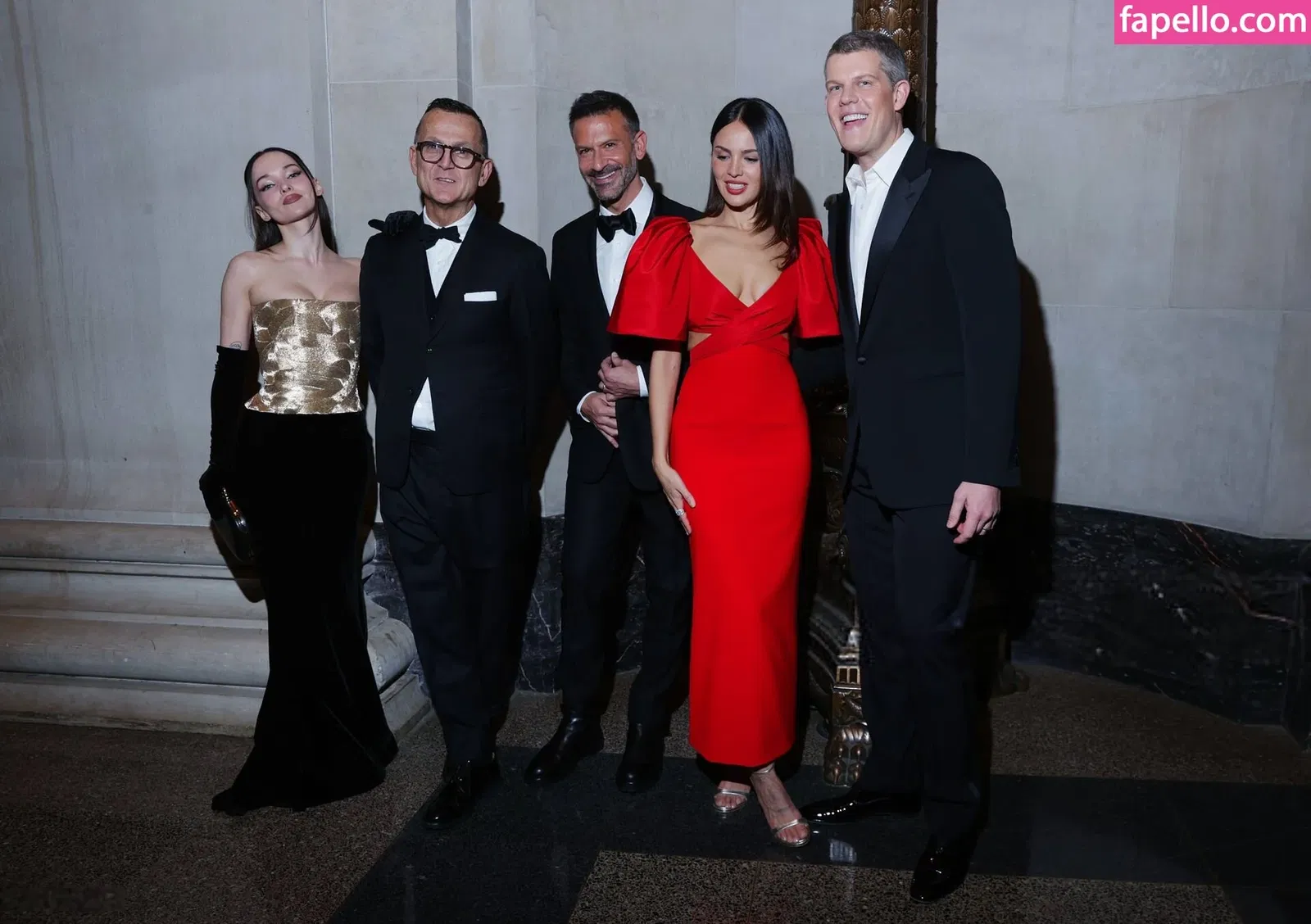 Dove Cameron Onlyfans Photo Gallery 