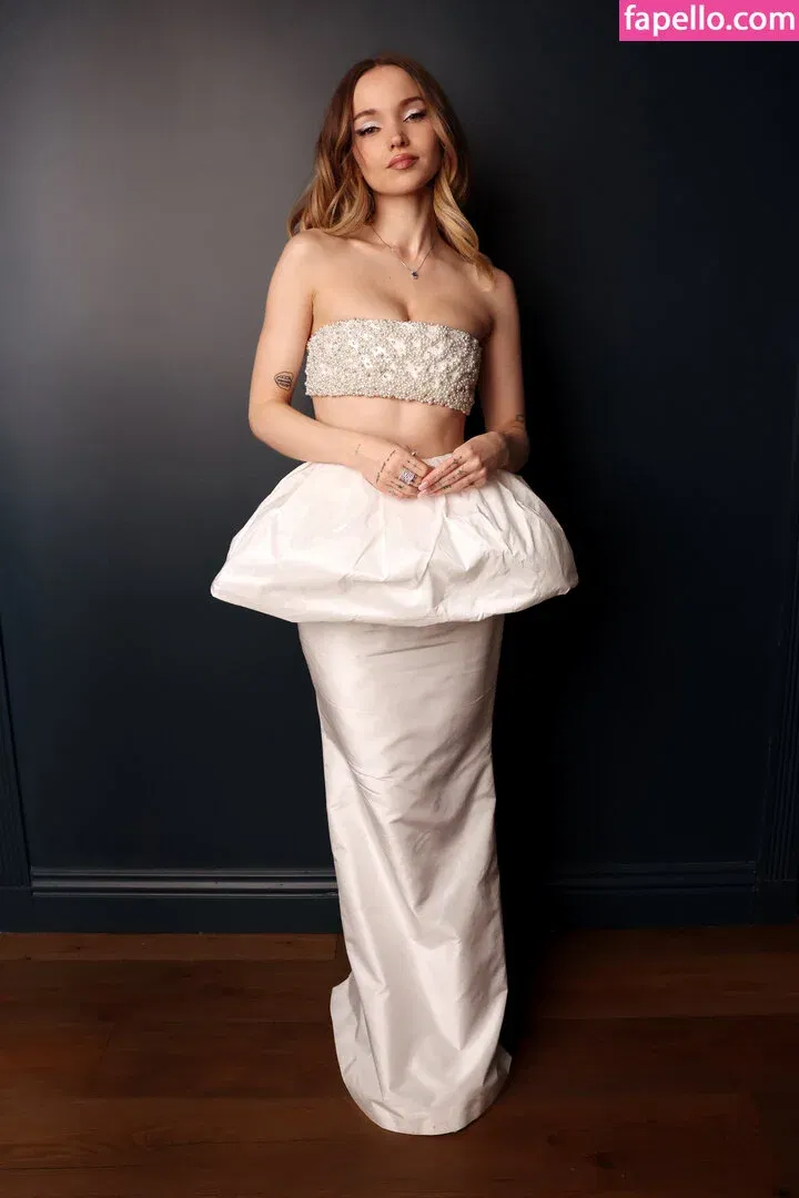 Dove Cameron Onlyfans Photo Gallery 