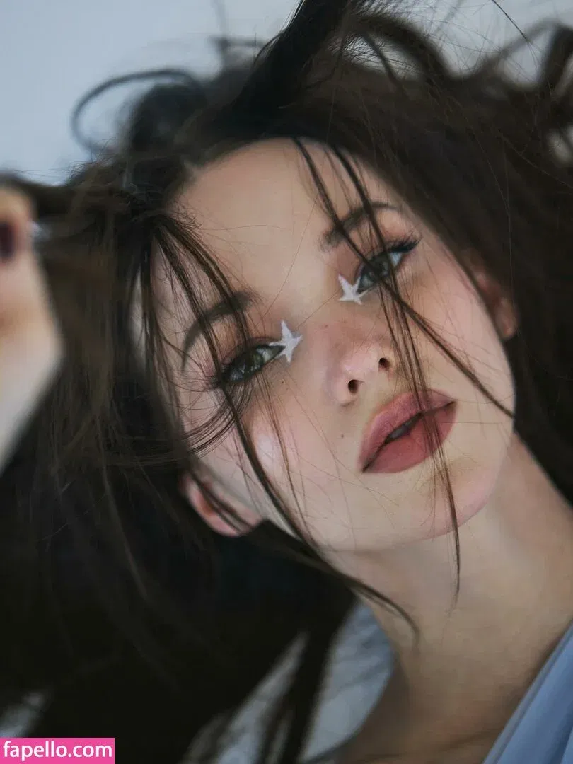 Dove Cameron Onlyfans Photo Gallery 