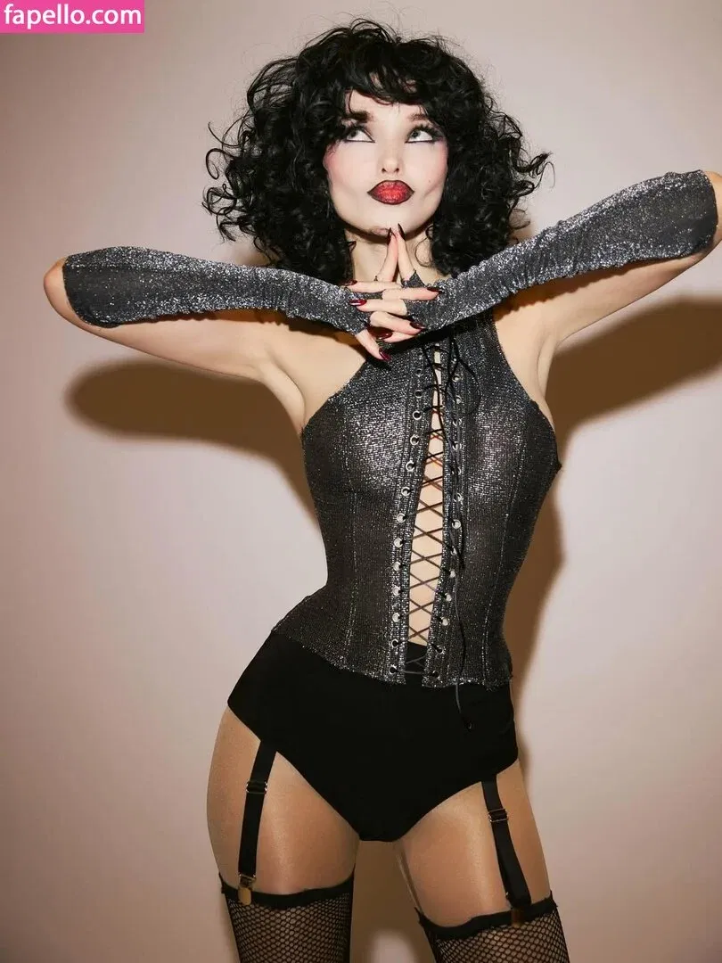 Dove Cameron Onlyfans Photo Gallery 