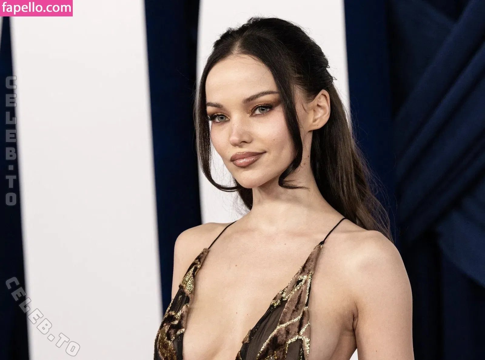 Dove Cameron Onlyfans Photo Gallery 