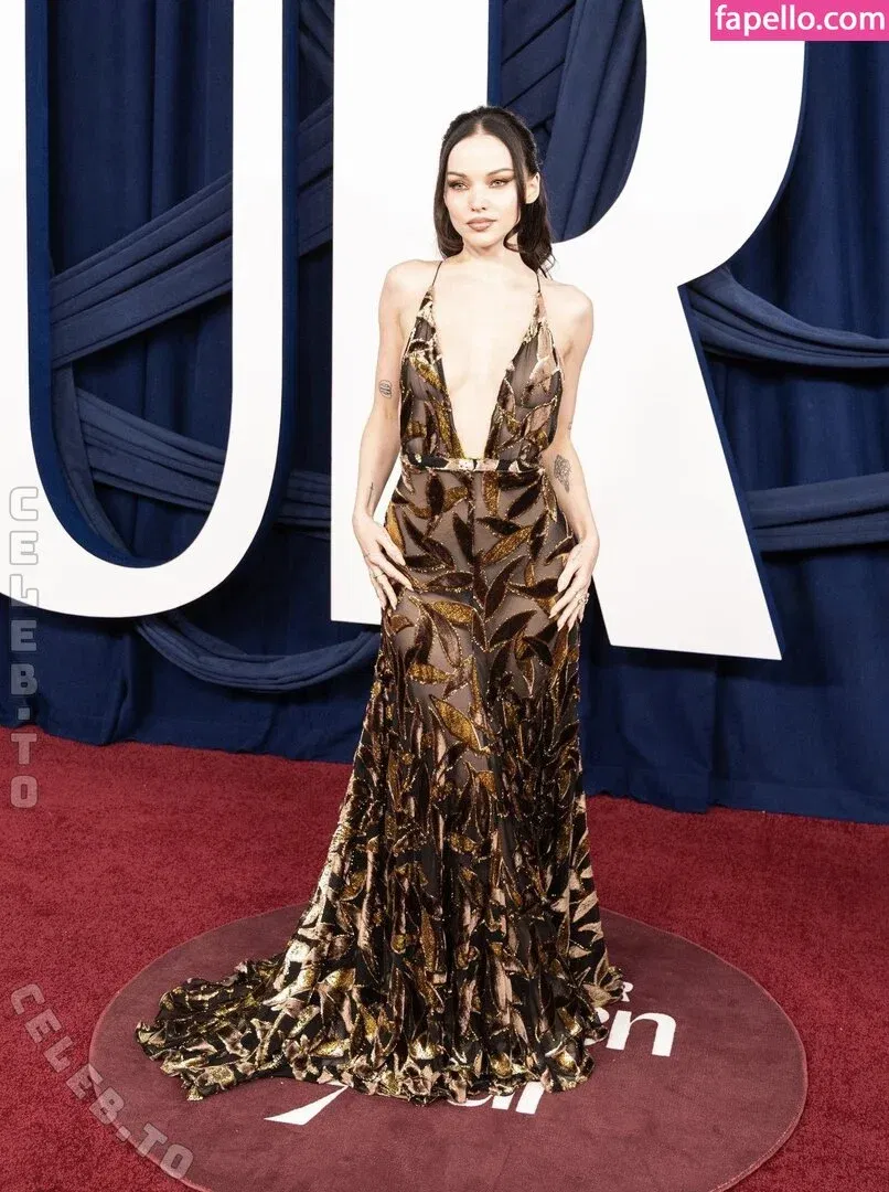 Dove Cameron Onlyfans Photo Gallery 