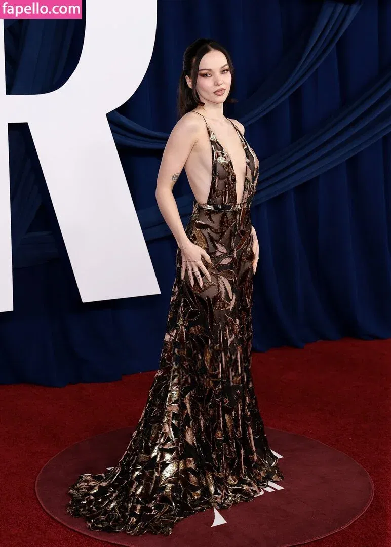 Dove Cameron Onlyfans Photo Gallery 