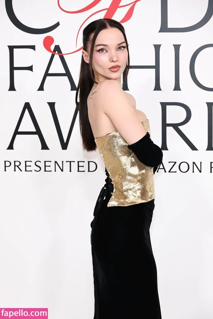 Dove Cameron Onlyfans Photo Gallery 