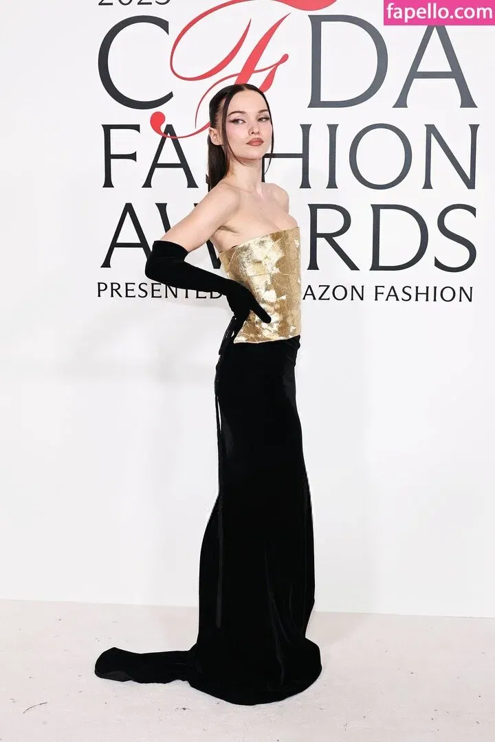 Dove Cameron Onlyfans Photo Gallery 