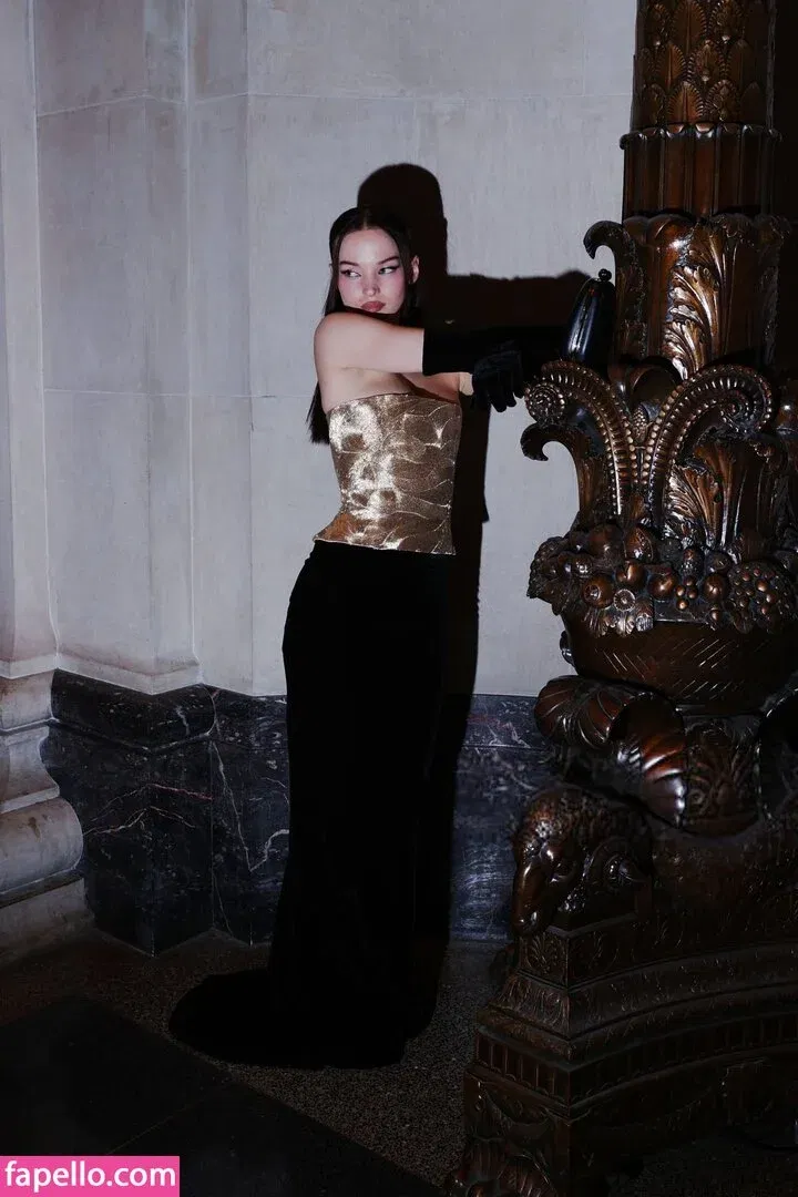 Dove Cameron Onlyfans Photo Gallery 