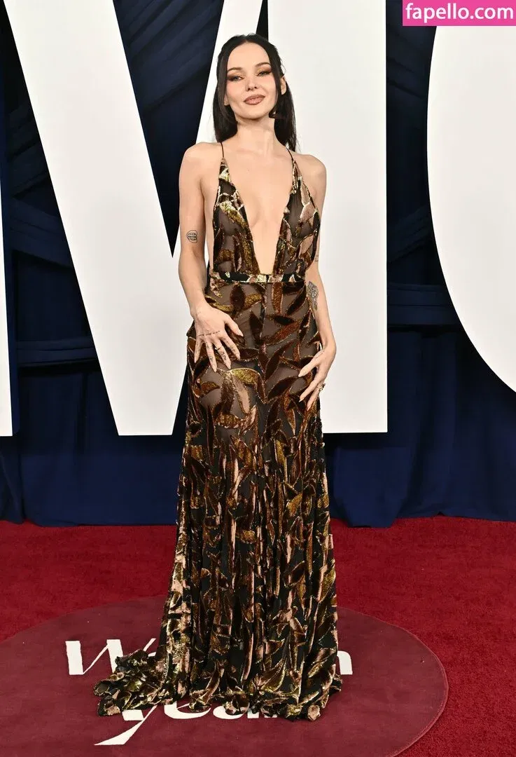 Dove Cameron Onlyfans Photo Gallery 