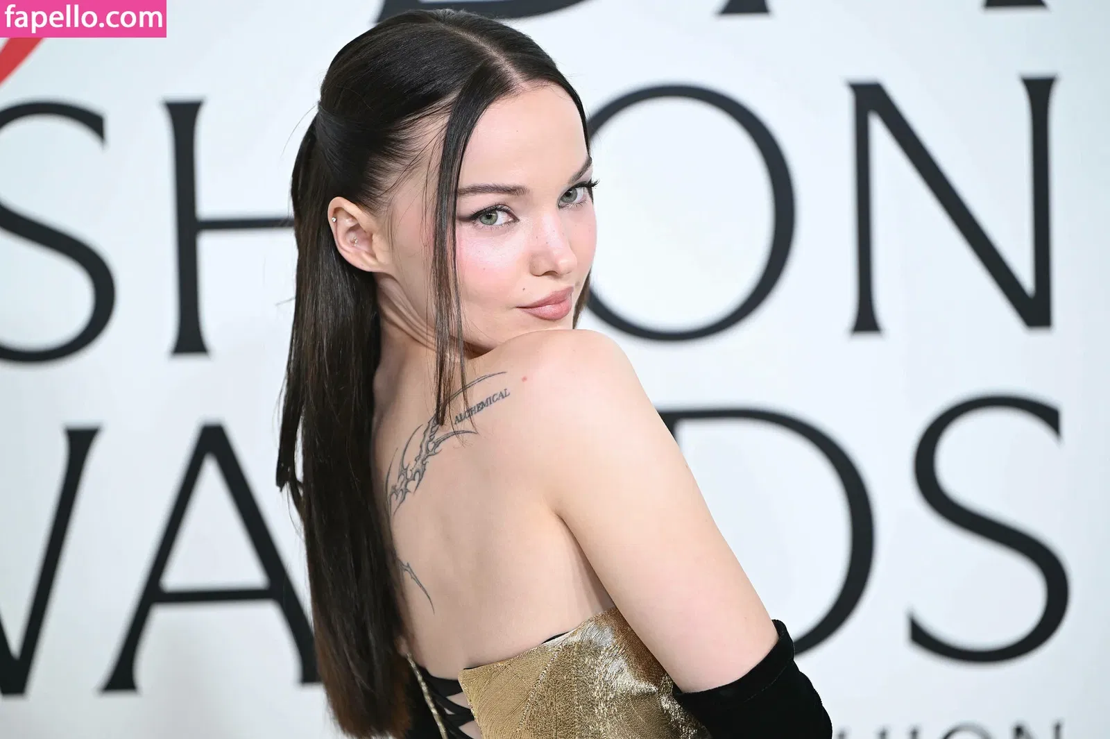 Dove Cameron Onlyfans Photo Gallery 