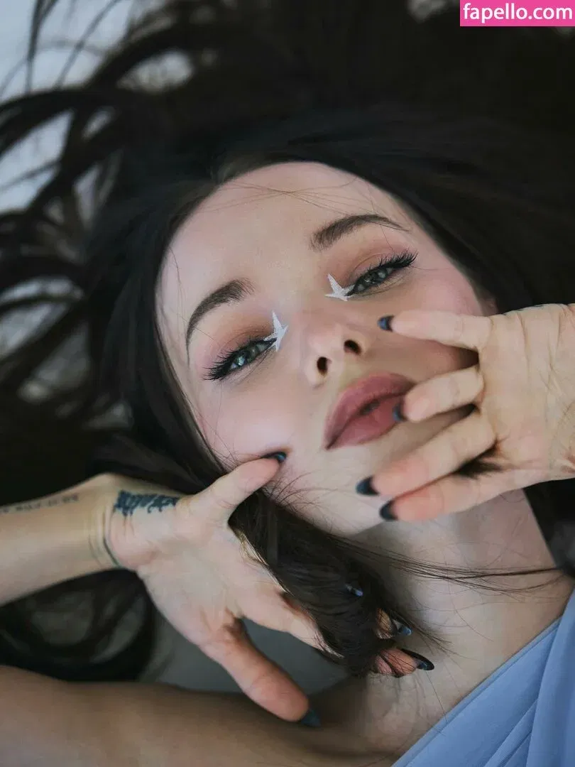 Dove Cameron Onlyfans Photo Gallery 