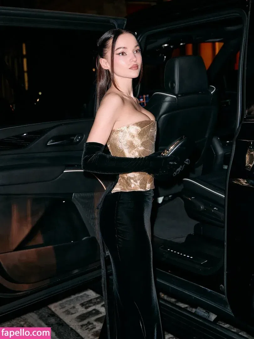 Dove Cameron Onlyfans Photo Gallery 