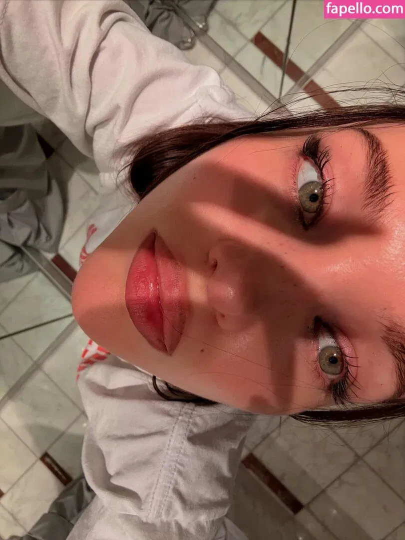 Dove Cameron Onlyfans Photo Gallery 