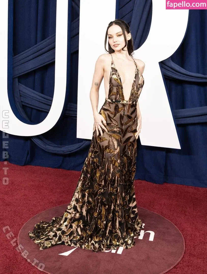 Dove Cameron Onlyfans Photo Gallery 