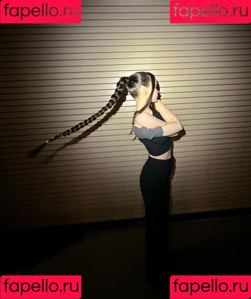 Dove Cameron Onlyfans Photo Gallery 