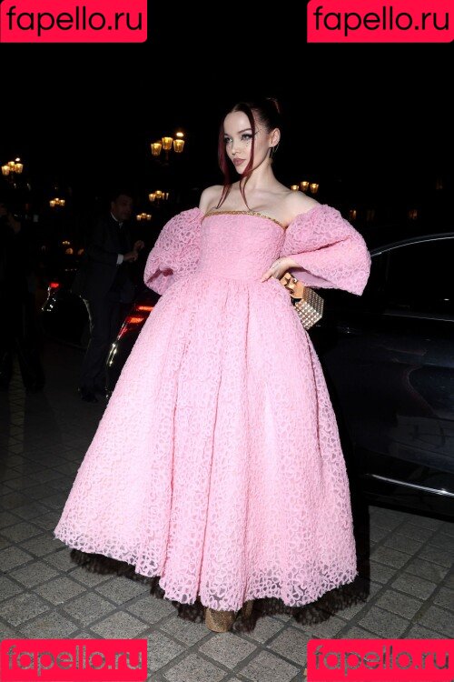 Dove Cameron Onlyfans Photo Gallery 