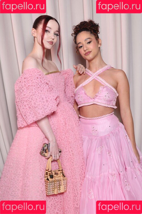 Dove Cameron Onlyfans Photo Gallery 