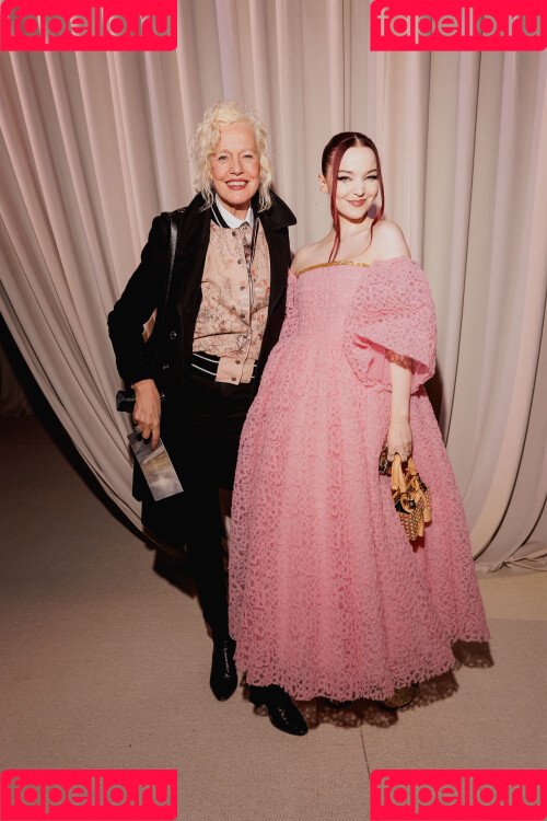 Dove Cameron Onlyfans Photo Gallery 