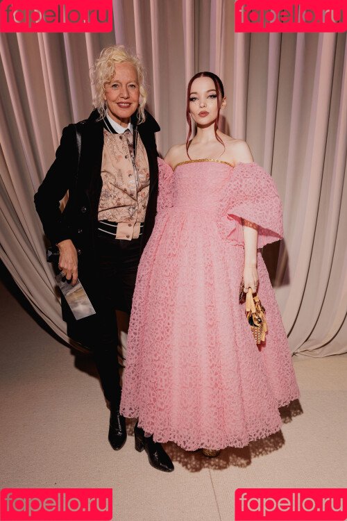 Dove Cameron Onlyfans Photo Gallery 