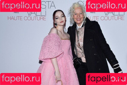 Dove Cameron Onlyfans Photo Gallery 